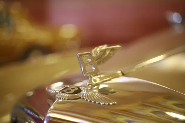 بيتكوزا كازينو تطبيق أندرويد/آي أو إس